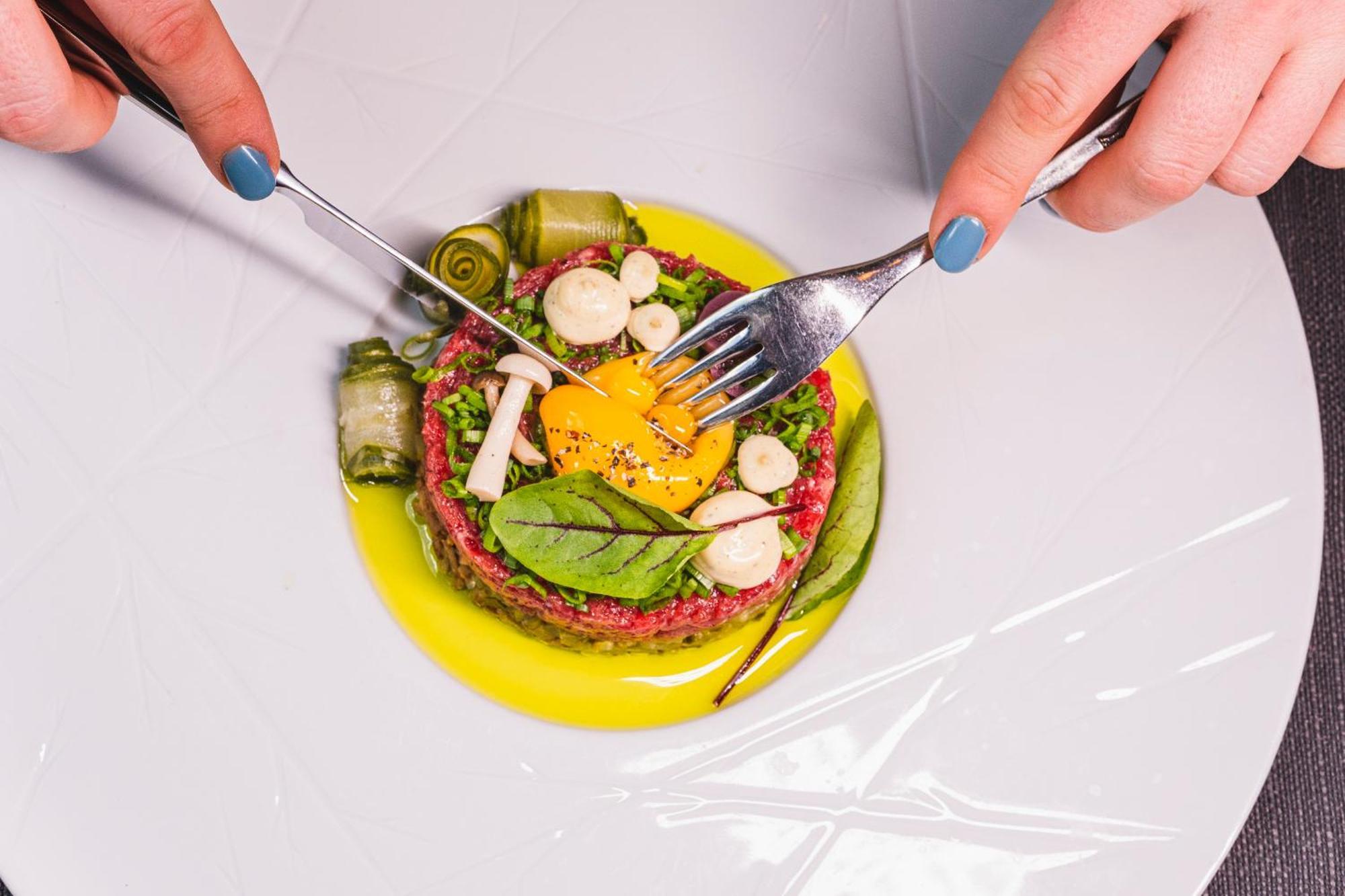 Green Mountain 5* Hotel Karpacz Esterno foto A steak tartare