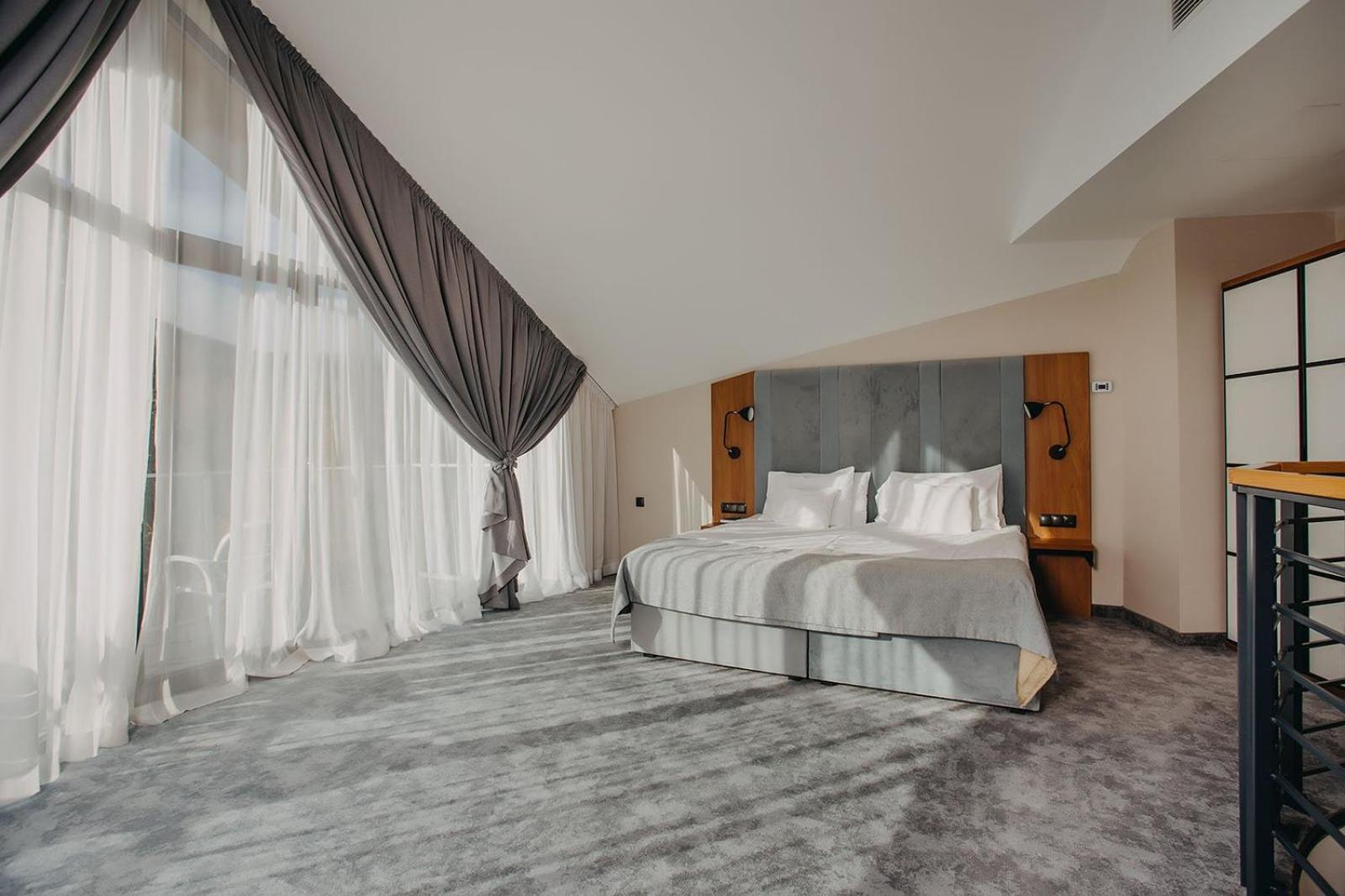 Green Mountain 5* Hotel Karpacz Esterno foto A room at the hotel