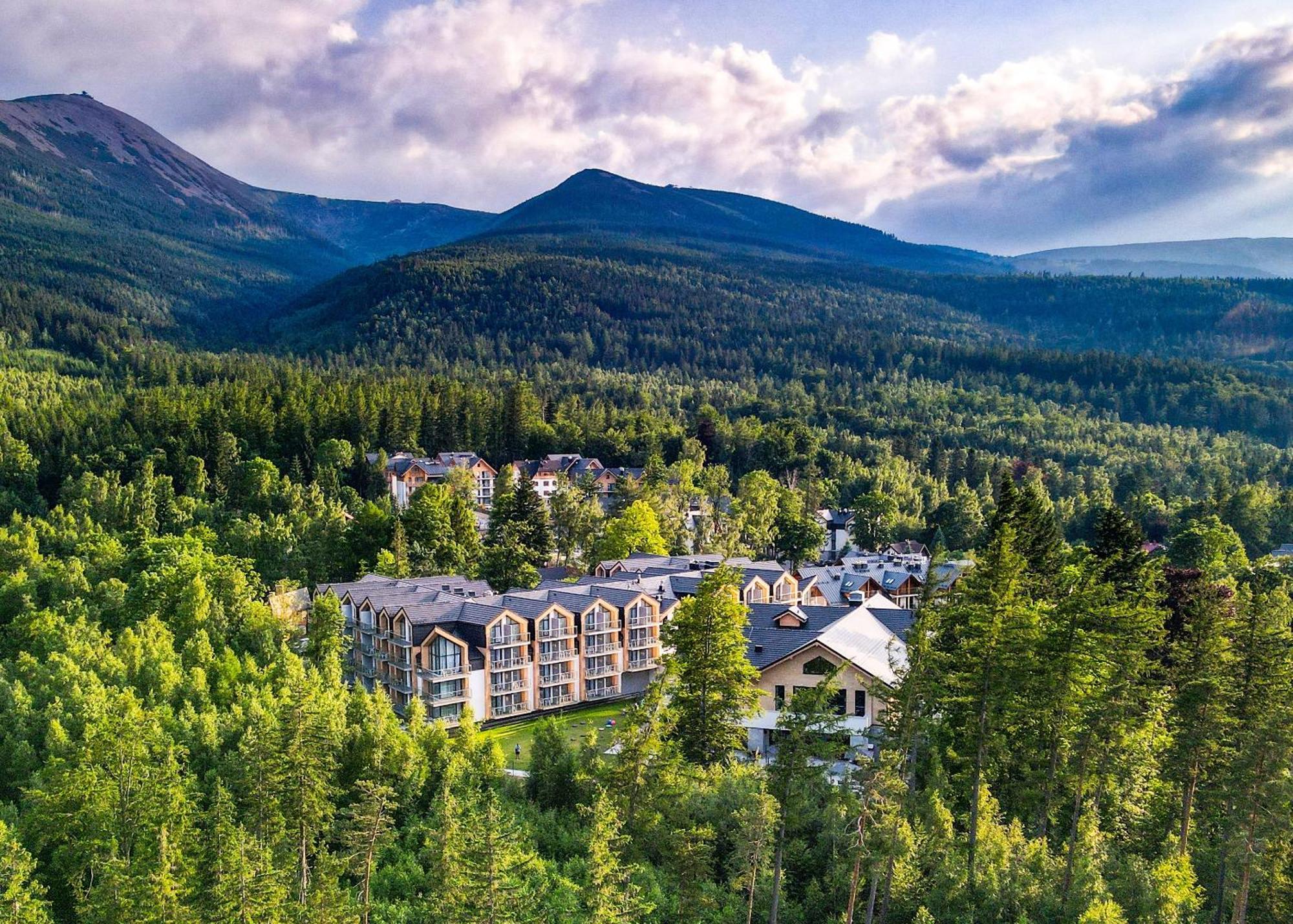 Green Mountain 5* Hotel Karpacz Esterno foto The Village at Loon Mountain