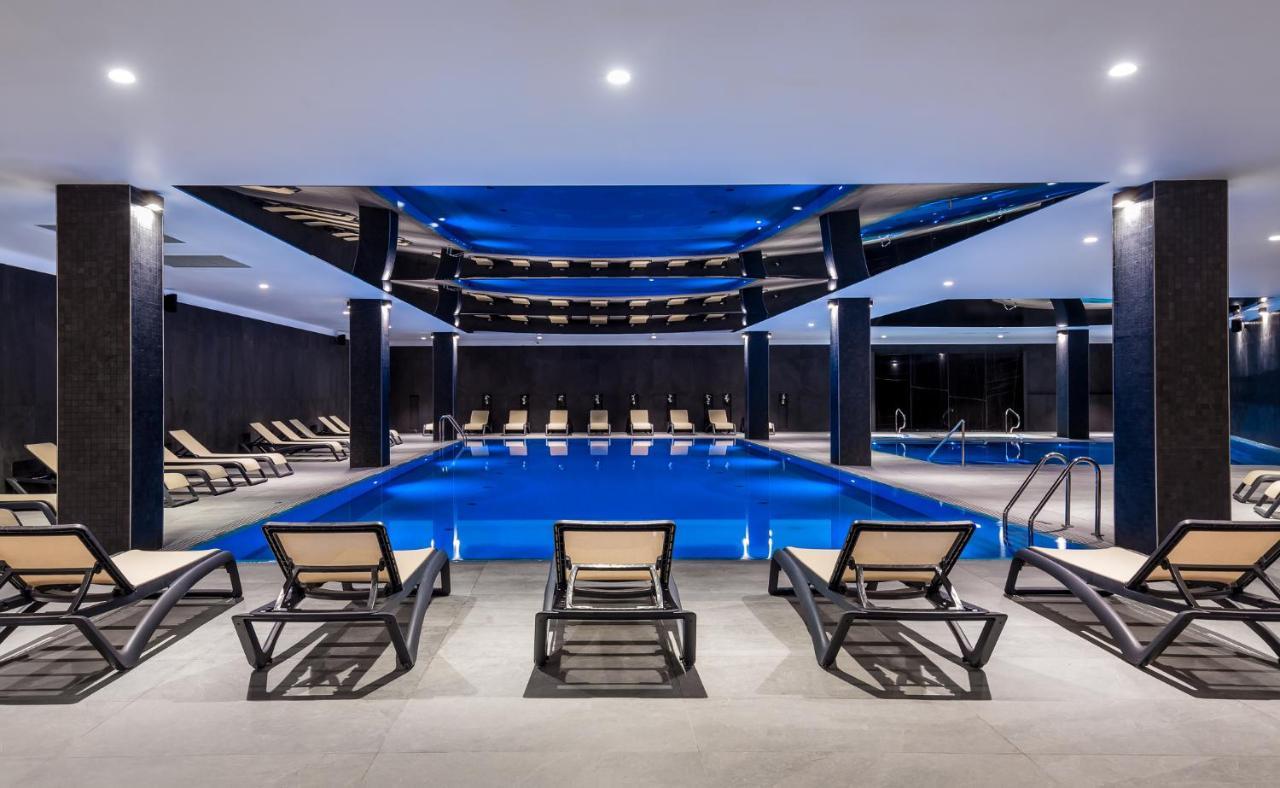 Green Mountain 5* Hotel Karpacz Esterno foto The pool at the hotel